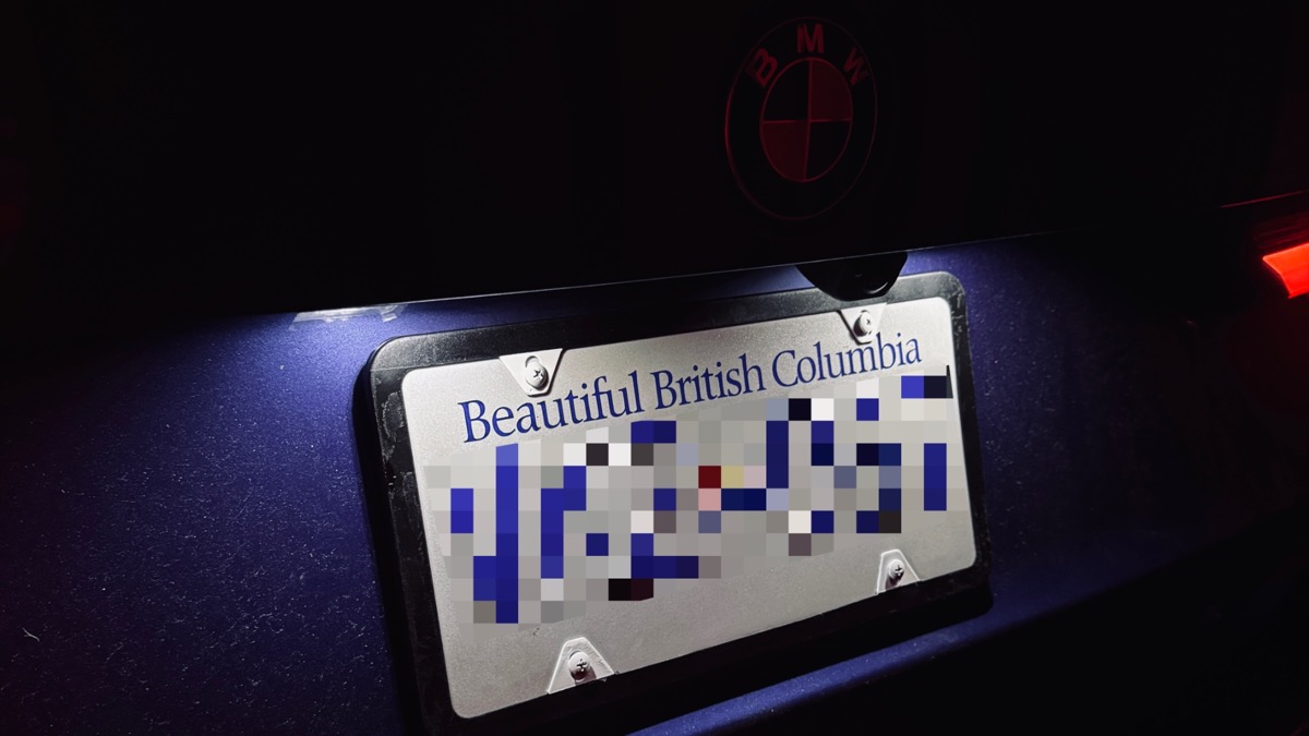 License plates frames